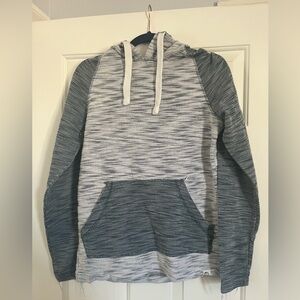 Free planet hoodie men’s medium gray two tone pull over beach skate